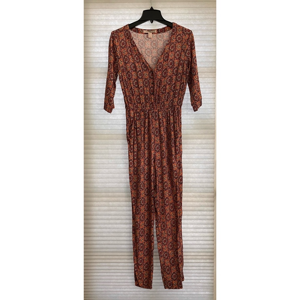 Super Cute Jumper with 3/4 Sleeve and Pockets